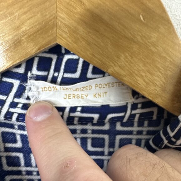 Vintage 70s Disco Shirt Geometric Print Men’s L Polyester Jersey Knit Blue - Picture 6 of 7